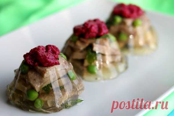 Говяжий язык в желе. - Люблю готовить.