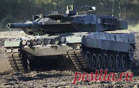 В Мюнхене прошла массовая демонстрация против поставок немецких танков на Украину. Ее участниками стали сотни жителей города