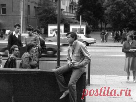 Николай Караченцов в Москве, 1977 год.