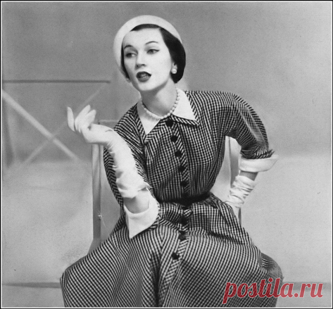 Dovima, photo by Frances McLaughlin, Vogue, February 1, 1950