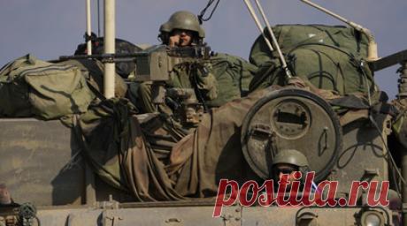 Отстранение израильского министра и предупреждение Тегерана: как развивается ситуация вокруг конфликта в секторе Газа. Министр Израиля по делам Иерусалима и наследию Амихай Элияху отстранён от участия в заседаниях кабмина. Ранее он допустил возможность сброса атомной бомбы на сектор Газа. МИД Палестины назвал Элияху фашистом, а ХАМАС призвало международное сообщество принять меры, чтобы остановить истребление палестинского народа. Президент Палестины Махмуд Аббас на встрече с госсекретарём США…