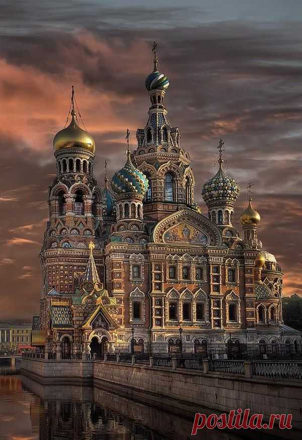Загадки Спаса-на-Крови / Болталка / Истории в картинках