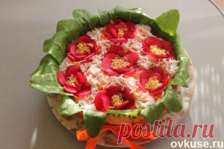 давно любимые салаты,но вот украшение ,просто - люкс !