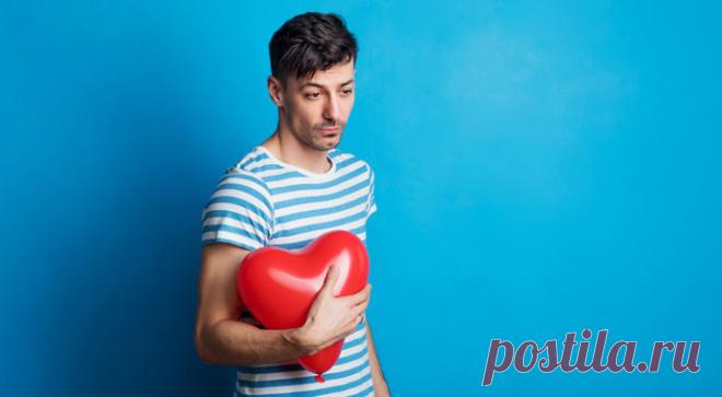 10 признаков, что вы нравитесь мужчине