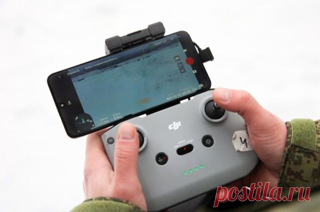 ВС РФ ведут ковровые бомбардировки позиций ВСУ с дронов «Инферно». Аппарат может эффективно бомбить легкобронированную технику.