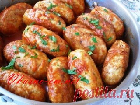 Гречневые котлеты с курицей рецепт на сковороде Дорогие друзья! Сегодня предлагаю вам любимое мясное блюдо моей доченьки – Гречневые котлеты с курицей. Обычно я делаю фарш из индюшиного филе, но очень вкусно и с куриным. Котлетки получаются сочными и очень вкусными. Попробуйте!