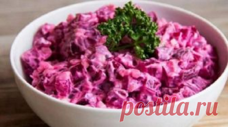 Свекольный салат по этому рецепту получается настолько вкусный, что просто невозможно оторваться - interesno.win Дорогие друзья, хочу познакомить вас с рецептом, который я узнала совершенно случайно...