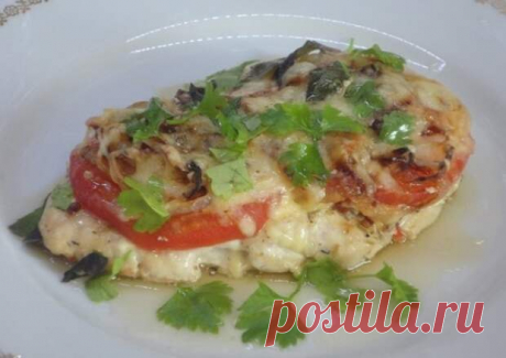(99+) Курица а-ля мясо по-французски - Будет вкусно - 2 ноября - 43423762710 - Медиаплатформа МирТесен Вместо свинины я использовала куриные грудки. Теперь мясо по-французски буду готовить только из курицы. Еще одно авторское вмешательство в рецепт — поджаренные кольца лука. В целом блюдо готовится просто и быстро. Рекомендую. ИНГРЕДИЕНТЫ Основные куриные грудки 2 шт. помидоры 1 шт. лук белый 1 - 2 ноября - 43423762710 - Медиаплатформа МирТесен