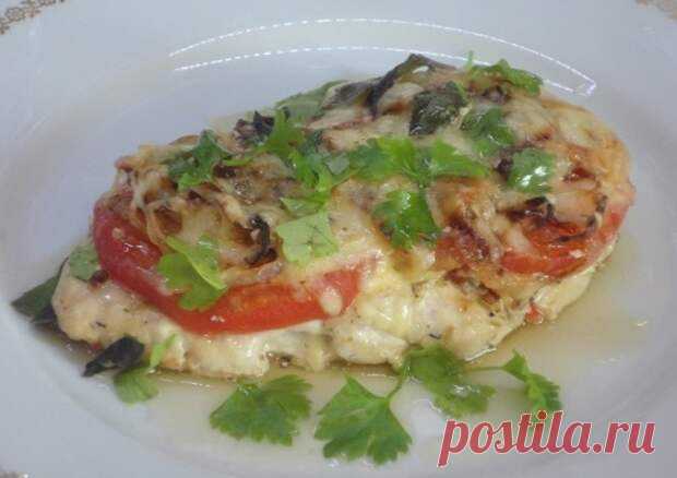 (99+) Курица а-ля мясо по-французски - Будет вкусно - 2 ноября - 43423762710 - Медиаплатформа МирТесен Вместо свинины я использовала куриные грудки. Теперь мясо по-французски буду готовить только из курицы. Еще одно авторское вмешательство в рецепт — поджаренные кольца лука. В целом блюдо готовится просто и быстро. Рекомендую. ИНГРЕДИЕНТЫ Основные куриные грудки 2 шт. помидоры 1 шт. лук белый 1 - 2 ноября - 43423762710 - Медиаплатформа МирТесен