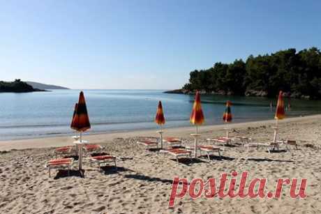 (2) Facebook
Blue horizonts beach-Tivat