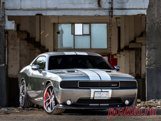 2011 Dodge Challenger SRT8