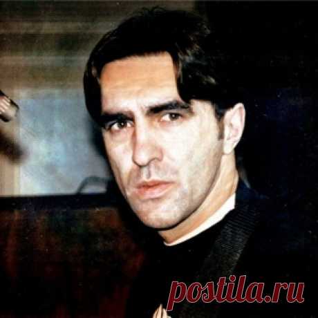 Лучший хит 80-х! Лидер Nautilus Pompilius Вячеслав Бутусов с песней «Я хочу быть с тобой»