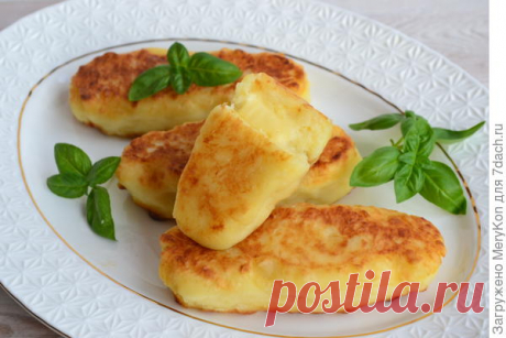 Картофельные пирожки с сыром. Те самые, которыми бабушка угощала в детстве