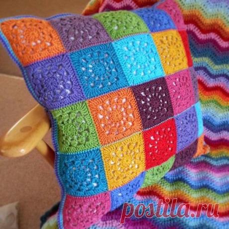 КРАСИВАЯ ПОДУШКА. / Вязание как искусство!