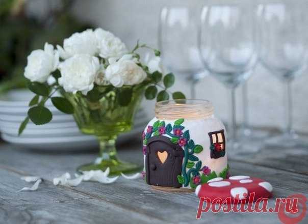 Сказочный домик - подсвечник из баночки