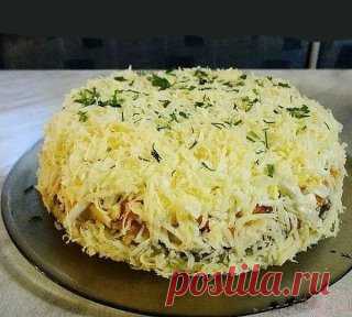 ПОДБОРКА 10 Самых ВКУСНЫХ Салатов! ЗАБИРАЕМ, Чтобы Не ПОТЕРЯТЬ.
Дорогие наши читатели.ЛЕГКО готовится, Очень ВКУСНЫЕ и НЕЖИРНЫЕ. Сказочно НЕЖНЫЕ и ВОЗДУШНЫЕ. Вы о Таких ТОЛЬКО и МЕЧТАЛИ и ПОРА приготовить и НАСЛАДИТЬСЯ самим и ПОБАЛОВАТЬ Вкусняшкой СЕМЬЮ.
Салат с Подкопченой ветчины
._____________________________________________________
Ингредиенты:
- 400-500 г подкопченой ветчины
- 4 яйца
- 1 сладкий перец
- 1 огурец
- 1 банка (350 г) консервированной кукурузы
- небольшой пучок свежего укроп