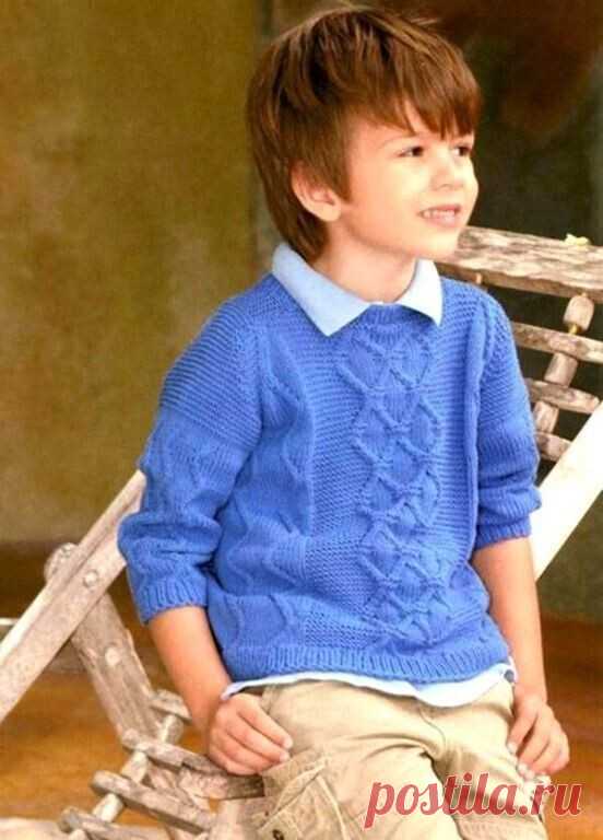 Джемпер для мальчика

Размеры: 104/110, 116/122 и 128/134
Указания к размерам на стр. А1. Объяснения к узорам и техникам вязания на стр. А2 и A3.

Материалы: пряжа Lana Grossa „Elastico