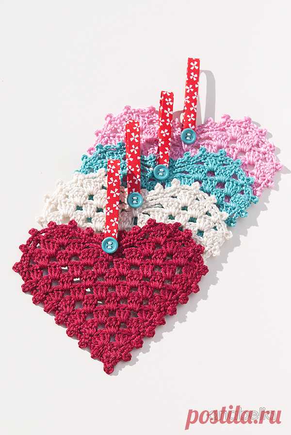 Anabelia craft design: Crochet Granny Hearts, free pattern