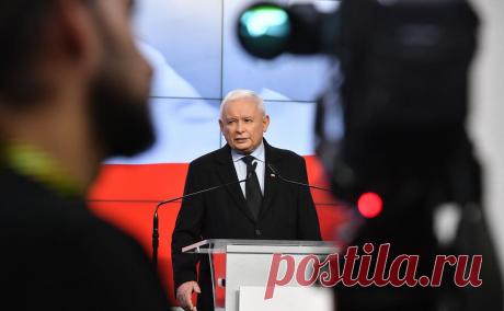 Экзитполы показали лидерство правящей партии Польши на выборах в сейм. Несмотря на лидерство «Право и справедливости», коалиция либеральной партии «Гражданская коалиция» и центристской «Третий путь» даст им большинство в парламенте. Лидер оппозиции Дональд Туск уже поздравил однопартийцев с победой