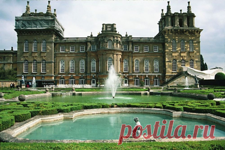 10 самых знаменитых дворцов Мира – редкие фото