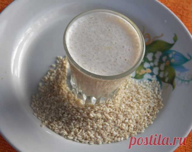 Кунжутный коктейль с высоким содержанием легкоусвояемого кальция | Быстрые рецепты Живое питание | Яндекс Дзен