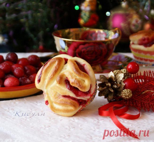 Сдобные булочки «капкейки» с клюквенной начинкой | Кошкин дом