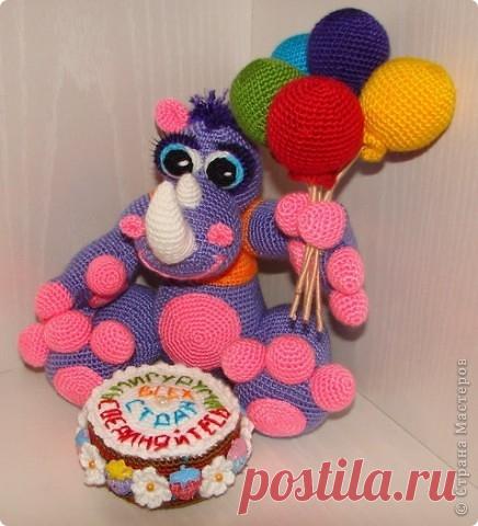 Игрушки Беловой Елены. Носорог ГОША крючком. Мастер-класс