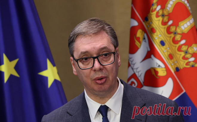 Вучич по телефону потребовал прекратить «кормить жирных гусей». Президент Сербии Александр Вучич во время визита в деревню Житораджи публично потребовал от руководства Telekom Srbija обеспечить местных жителей телефонной связью.