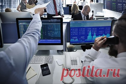 СПБ Биржа назвала дату возобновления расчетов. СПБ Биржа возобновит расчеты по сделкам, которые были заключены 1 и 2 ноября, но зависли из-за введения санкций, 17 ноября. Задержку объяснили увеличением сроков расчетов иностранных контрагентов с торговой площадкой из-за ограничений со стороны США и связанных с ними комплаенс-процедурами.