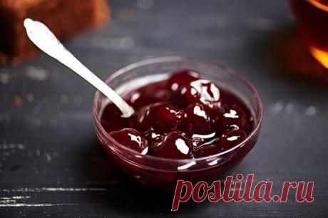 Вкусное вишневое варенье и секретный способ сделать его густым