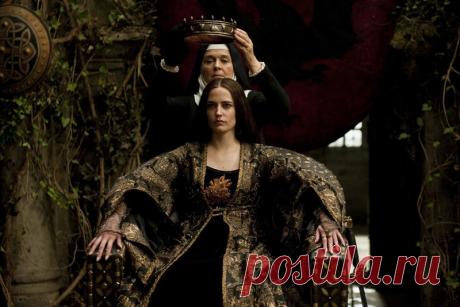 Женский НАРЦИССИЗМ: 4 поведенческие черты 