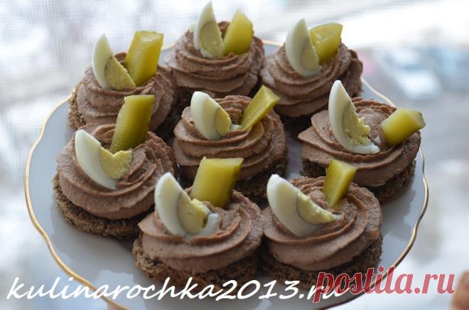 Закуска на бородинском хлебе с паштетом ⋆ Готовим вкусно, красиво и по-домашнему!