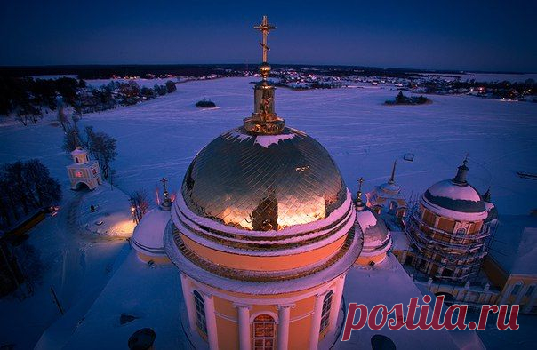 Хорошо отдохнуть
Новый год на Селигере (3 дня).
В программе посещение городов Торжок, Осташков.
Размещение в парк-отеле "СДЛ",
веселая новогодняя программа для всей семьи.
С 31.12.15 по 02.01.16. Стоимость 14900 руб. на человека.
Скидка на ребенка до 12 лет - 200 руб.