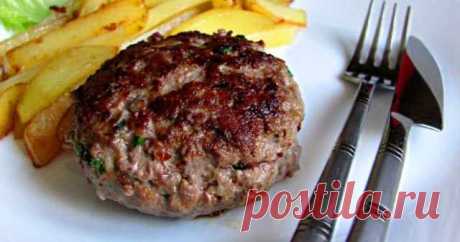 Бифштекс из фарша — рецепты из свинины, говядины, курицы, в духовке и на гриле — Домашняя кулинария