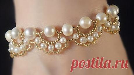 Колье из бисера