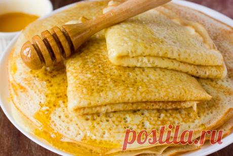 Багрир - восточные блинчики со множеством дырочек - interesno.pro Пробуя блюда различных кухонь и народов, можно что-то “утащить” и в свою кулинарную книгу. Это очень здорово, когда есть возможность пробовать и готовить что-то новое, а главное – вкусное. Багрир – это восточные блинчики – лепешки, которые получаются очень нежными, со множеством дырочек. Жарятся без масла. Смазываются медовым соусом. Это даже не блины, а вкусный десерт …