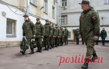 Решение об отправке призывника в часть будет действовать две призывные кампании. Если призывника по какой-то причине не направили в часть в период осеннего или весеннего призыва, это смогут сделать в следующую кампанию