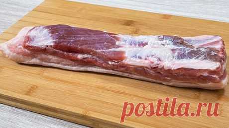 Не самое полезное блюдо, но такое вкусное, что не передать словами! Свиная грудинка на сковороде. | Еда без повода | Дзен