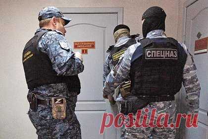 Трем причастным к терактам на РЖД и атаке БПЛА на аэродром Минобороны дали сроки
