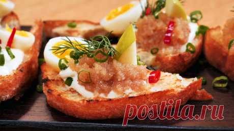 Закуски на праздничный стол. Простая и вкусная закуска из икры селедки