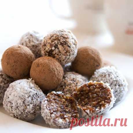 5 вкуснейших десертов без муки и сахара