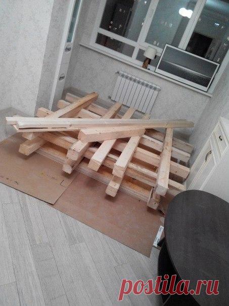 Кровать-замок в детской комнате своими руками