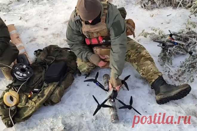 МО: операторы FPV-дронов ликвидировали шведскую БМП под Купянском. Каждый день операторами ударных дронов поражаются несколько разных целей, в том числе, скопления живой силы противника.