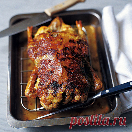 Pernai ši antis tiesiog dingo nuo stalo. Šiemet dalinuosi receptu! ;) Tobulas marinatas paukštienai. Kepta antis. - patiekalas, kurį nesunkiai pasigaminsite pagal šį receptą. Daug gerų, išbandytų receptų, kuriuos privalai išmėginti!