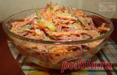 Салат с копченой колбасой и морковью по-корейски