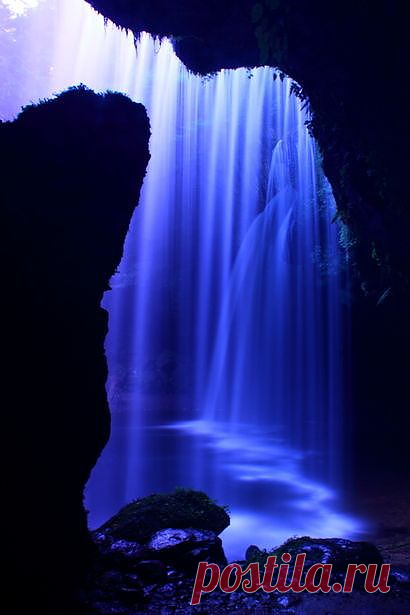 Nabegataki Falls, Кумамото, Япония