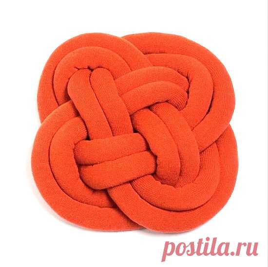 Оригинальная подушка-узел: мастер-класс и идеи | Ladiesvenue
