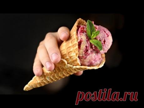 Вот как легко делать мороженое дома! Малиновое мороженое в рожке рецепт.