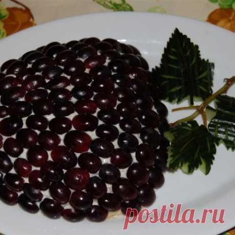 Салат &quot;Тиффани&quot; с копченой курицей