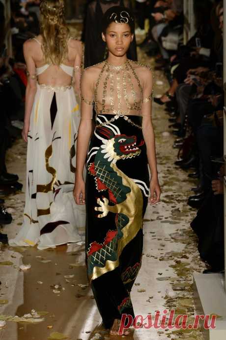 Valentino Haute Couture весна 2016